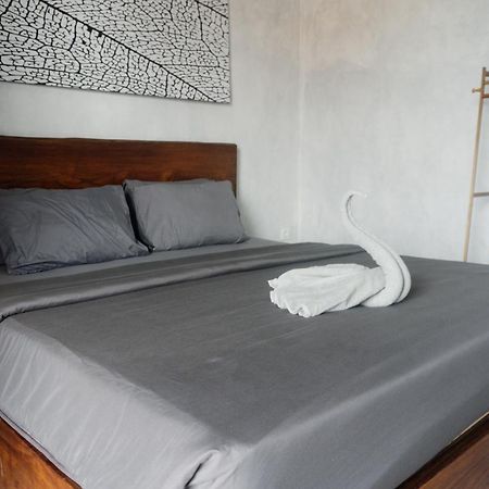 Escotel Krisnantara Canggu  Luaran gambar