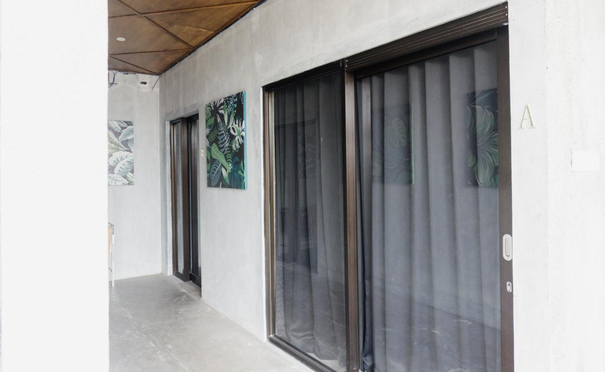 Escotel Krisnantara Canggu  Luaran gambar