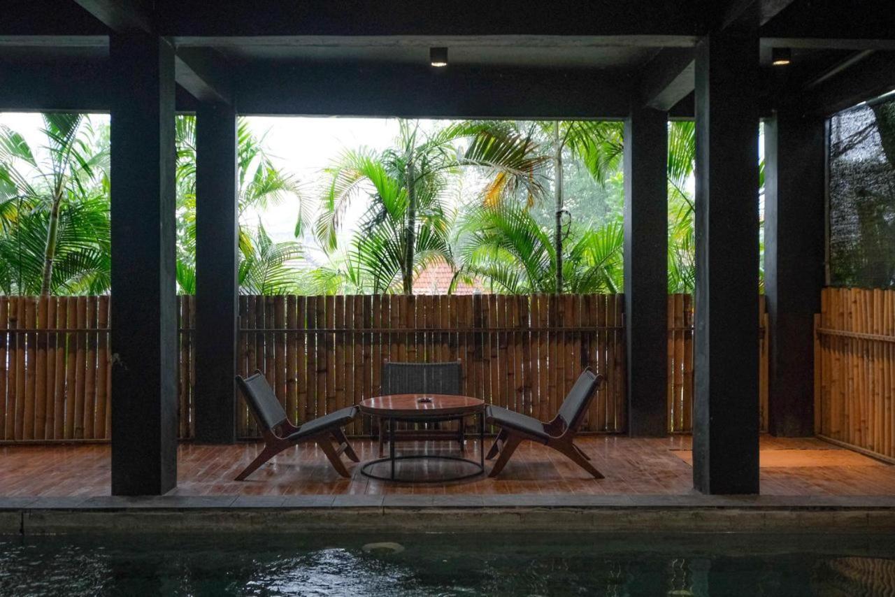 Escotel Krisnantara Canggu  Luaran gambar