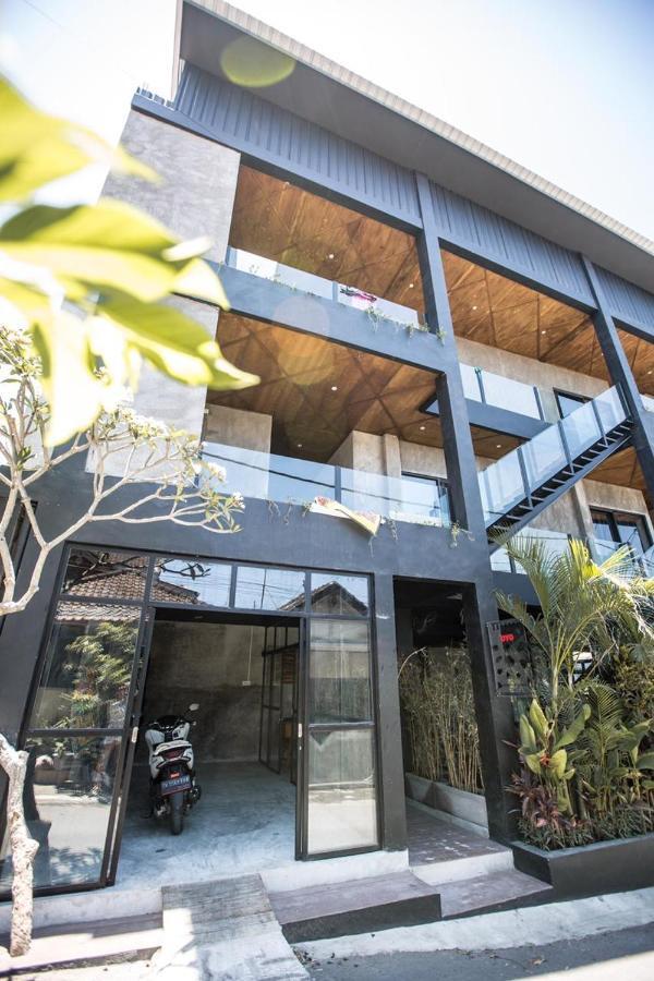 Escotel Krisnantara Canggu  Luaran gambar